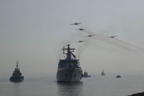 Pesawat TNI AL jatuh di Alur Pelayaran Barat Surabaya