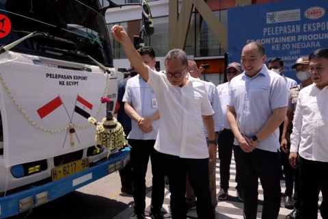 Mendag lepas ekspor tekstil 50 kontainer ke 20 negara