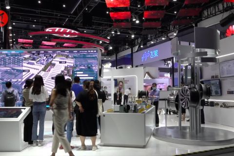 WAIC pamer teknologi cerdas China