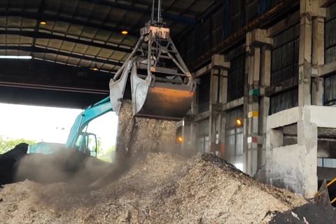 PLN Babel gunakan campuran kayu untuk pembakaran PLTU Air Anyir