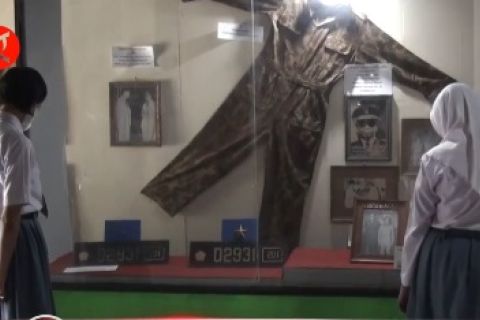 Siswa SMA di Palangka Raya bergilir belajar di Museum Balanga