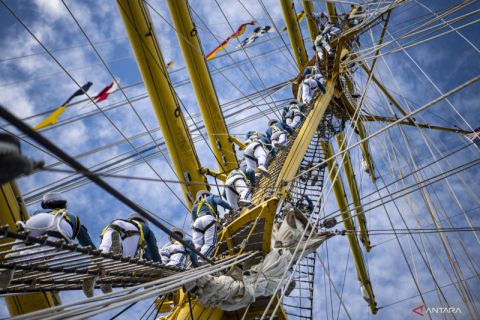 KRI Bima Suci tiba di Darwin