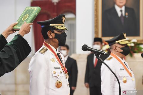 Pelantikan Gubernur dan Wakil Gubernur DIY