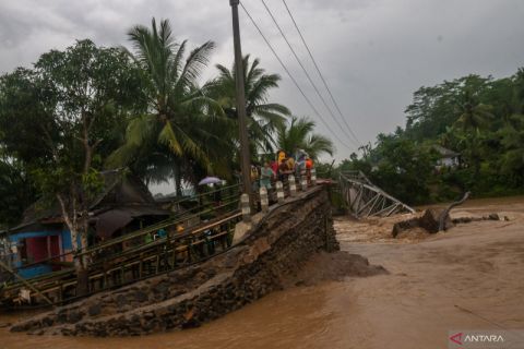 Banjir bandang susulan di Lebak