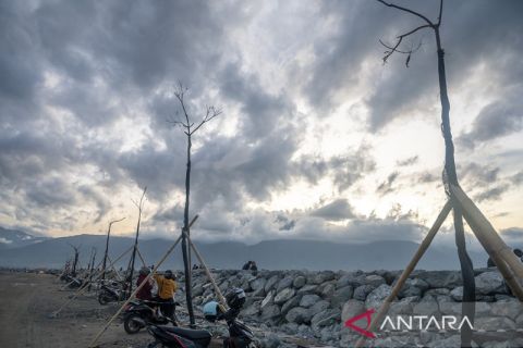 Penataan Kembali Pantai Talise Pascatsunami