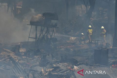 Kebakaran permukiman di Kebayoran Lama