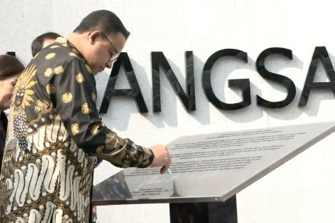 Anies Baswedan resmikan Taman Makam Tokoh Bangsa di TPU Karet Bivak