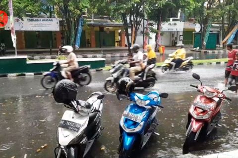 BMKG minta enam daerah di wilayah Malut waspadai bencana banjir