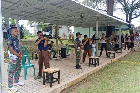 Yonif 320 Badak Putih gelar kejuaraan menembak antar pelajar