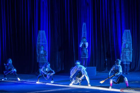 Pentas Teater Potlot di Palembang