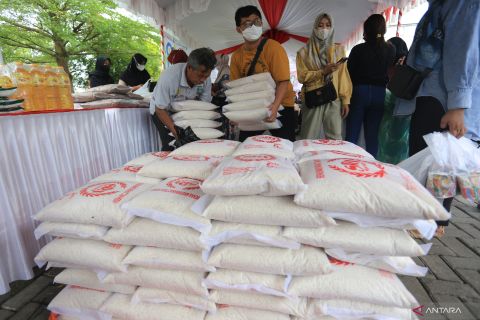 Pasar Pangan Murah di Indramayu