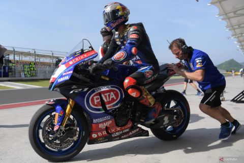 Sesi pemanasan Race 2 WSBK Mandalika