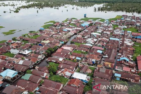 Banjir luapan Sungai Kahayan merendam ribuan rumah di Palangka Raya