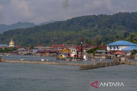 Pengerukan Danau Poso untuk PLTA