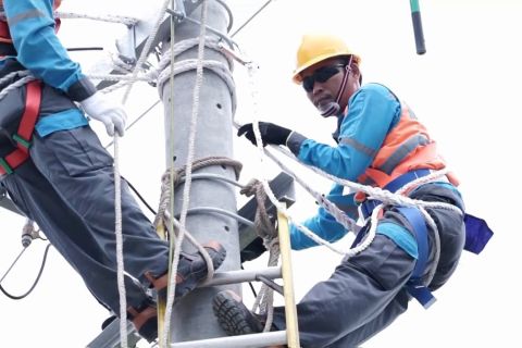 PLN Sumut siagakan personel di setiap gardu selama musim hujan