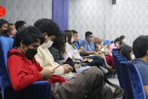 Akademisi ajak edukasi masyarakat terkait bahaya politik identitas