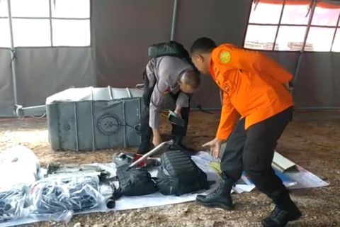 Basarnas persempit area pencarian helikopter Polri yang jatuh