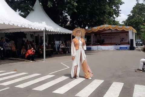 PUPR NTB gaungkan produk tenun daerah