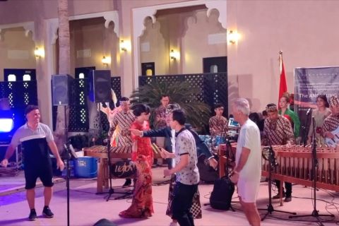 Saat alunan Saung Angklung Udjo mentas di Piala Dunia Qatar