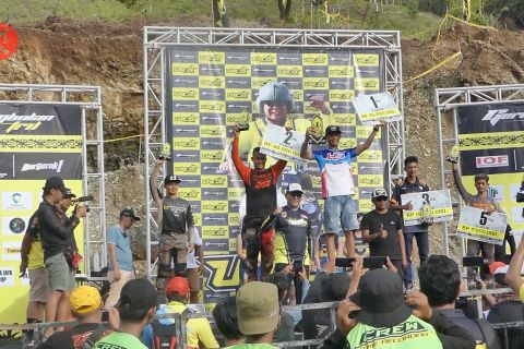 Rider Bulgaria Teodor Kabakchiev juarai Uncle Hard Enduro 2022