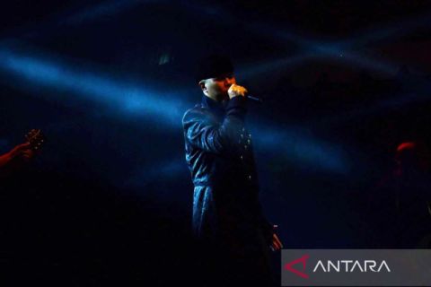 Konser 30 tahun berkarya Dewa 19