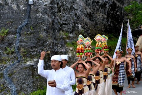 Wisata GWK jelang libur Natal dan Tahun Baru 2023