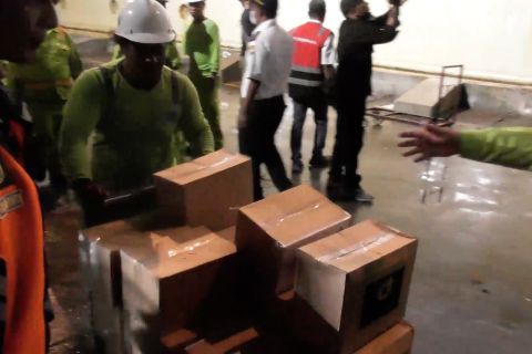 Bantu warga terdampak cuaca, 6000 bantuan meluncur ke Karimunjawa