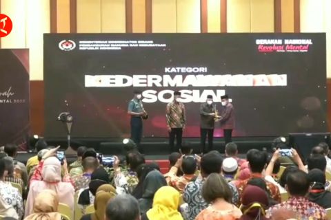 Jambi terima anugerah revolusi mental kategori Indonesia bersatu