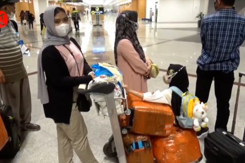 Puncak pertama arus libur, Bandara Juanda tembus 41 ribu penumpang