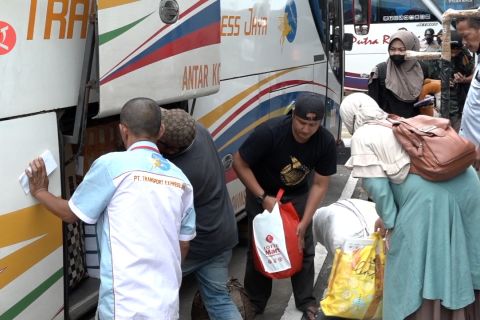 H-2 Natal, penumpang terminal Pulo Gebang meningkat 65,05 persen
