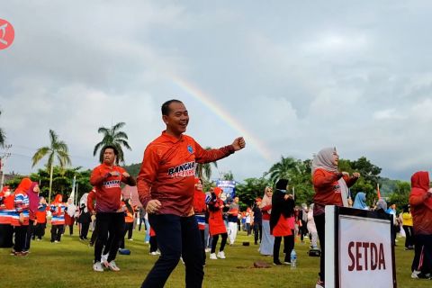 HUT Korpri di Kabupaten Bangka, Bupati Mulkan ikut Senam Bedincak