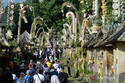 Kemenparekraf targetkan 1,4 miliar pergerakan wisatawan di Nusantara tahun 2023