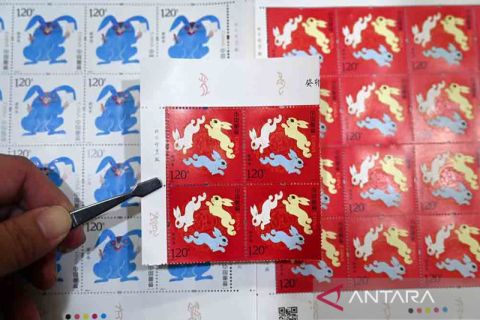 Prangko spesial sambut Tahun Kelinci