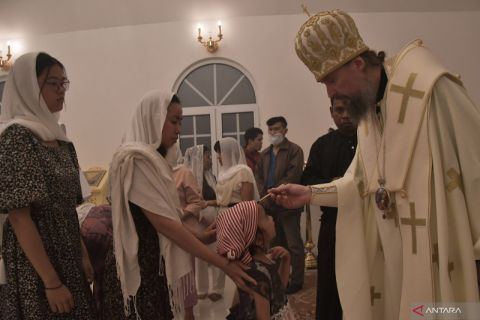 Ibadah malam Natal Gereja Ortodoks St Vladimir