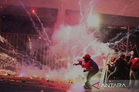 Unjuk rasa menuntut Presiden Peru Dina Boluarte mundur