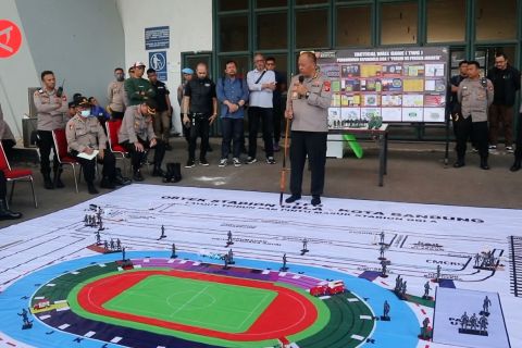 Polisi antisipasi suporter tanpa tiket dan bawa Flare