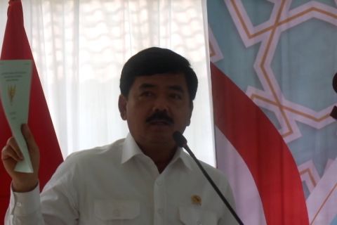 Hadi Tjahjanto ingatkan warga tak agunkan sertifikat tanah ke rentenir