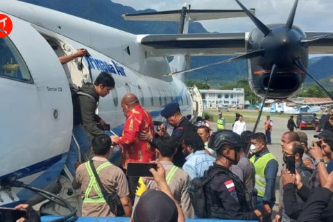 KPK tangkap Gubernur Papua Lukas Enembe