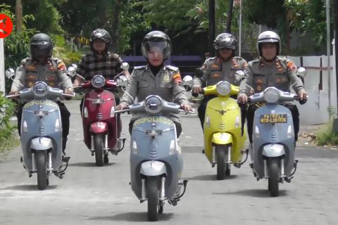 Manfaatkan motor listrik ramah lingkungan untuk patroli di permukiman