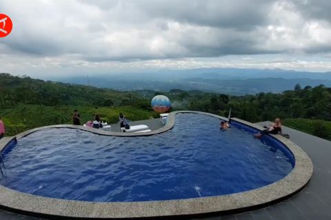 Wisata Gunung Ciremai Sarae Land sajikan panorama alam ala Ubud Bali