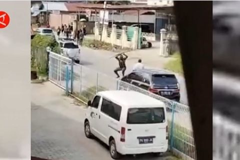 Rusuh di Bandara Sentani, seorang pendukung Lukas Enembe tewas