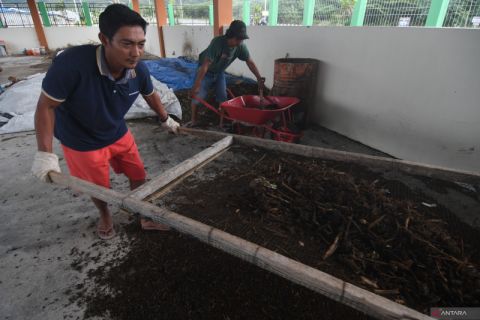Pengelolaan Sampah Pada TPS 3R Huntap