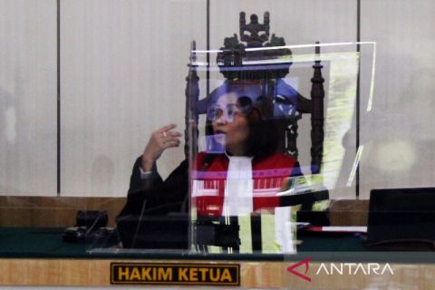 FOTO - Oknum polisi penyelundup sabu di Dumai divonis seumur hidup