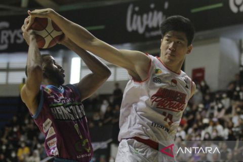 Indonesia Patriots atasi perlawanan RJ Amartha Hangtuah 66-63