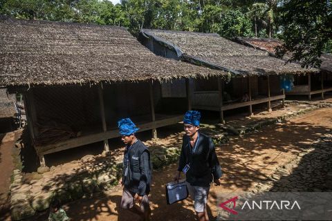 Pantarlih datangi kampung Badui untuk pemutakhiran data Pemilu