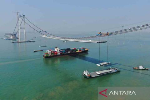 Pembangunan Jembatan Lingdingyang di Provinsi Guangdong