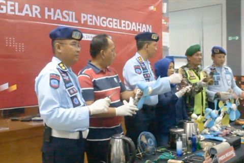 Razia Lapas Pemuda Madiun temukan senjata tajam di kamar napi