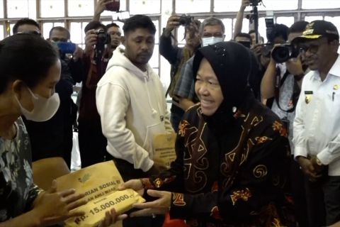 Mensos beri santunan Rp 15 juta ke ahli waris korban gempa Jayapura