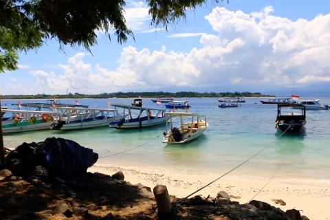 Pemprov NTB minta pelaku industri wisata atasi persoalan sampah Gili