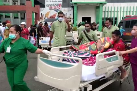 Gempa, 300 pasien RSUD Jayapura dievakuasi ke area parkir